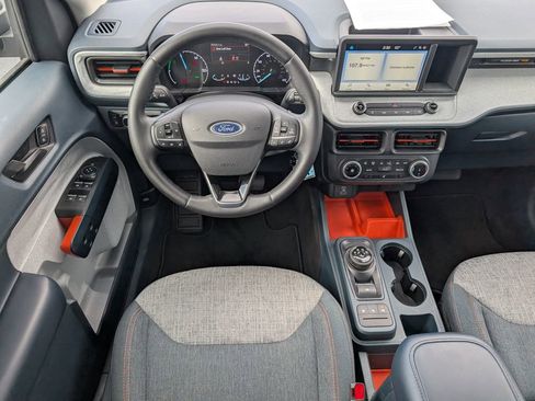 Used 2024 Ford Maverick XLT w/ XLT Luxury Package image 10