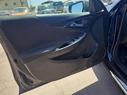Used 2018 Chevrolet Malibu LS FWD image 11