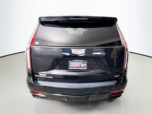 Used 2021 Cadillac Escalade ESV Sport w/ Driver Assist Tech Package AWD/4WD image 6