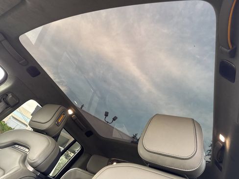 Used 2023 Rivian R1S Adventure image 46