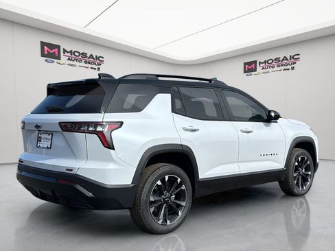 New 2026 Chevrolet Equinox RS w/ LPO, Floor Liner Package FWD image 3