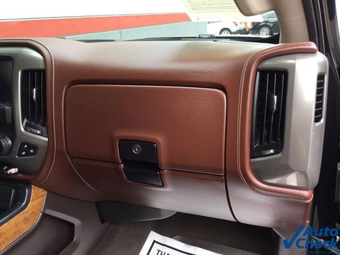 Used 2016 Chevrolet Silverado 3500 High Country w/ Duramax Plus Package image 44