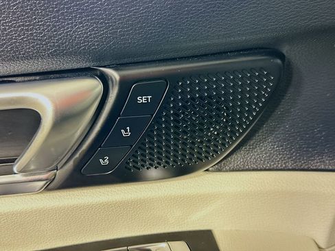 Used 2023 Kia Telluride SX Prestige image 21