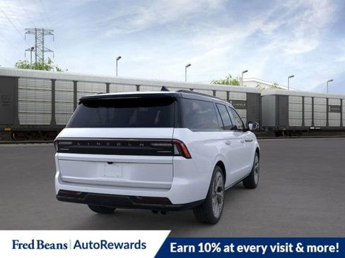 New 2026 Lincoln Navigator L Black Label w/ Black Label Special Edition image 9