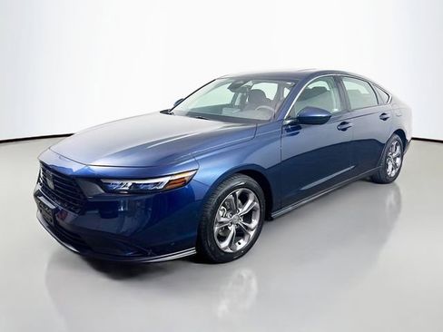 Used 2024 Honda Accord EX image 5