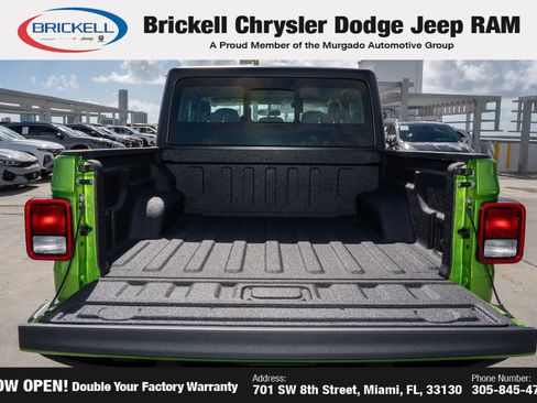 New 2026 Jeep Gladiator Sport image 9