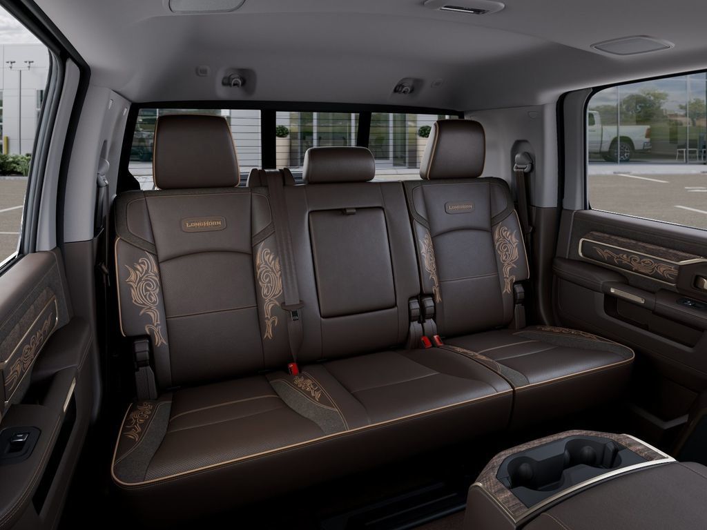 New 2026 RAM 2500 Limited AWD/4WD image 16