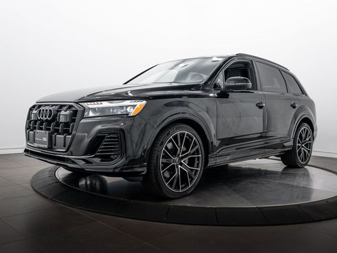 Certified 2025 Audi Q7 3.0T Prestige w/ Prestige Package AWD/4WD image 6