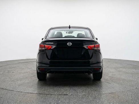 Used 2025 Nissan Versa SV FWD image 7