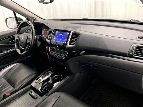 Used 2016 Honda Pilot Elite image 14