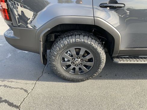 New 2024 Toyota Land Cruiser image 11