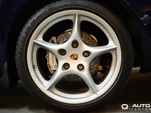 Used 2002 Porsche 911 Carrera 4 image 13