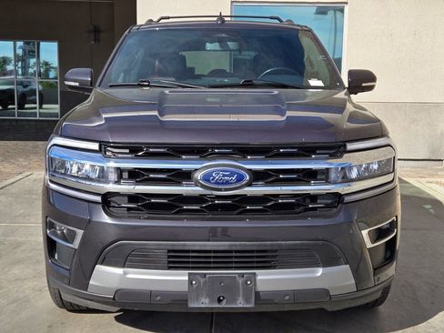 Used 2024 Ford Expedition Limited image 8