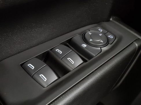 Certified 2020 Chevrolet Silverado 1500 Custom w/ Custom Value Package image 29