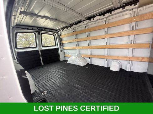 Used 2024 GMC Savana 2500 Work Van w/ Driver Convenience Package image 16