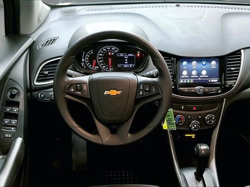 Used 2020 Chevrolet Trax LS w/ Tint and Cruise Package image 8