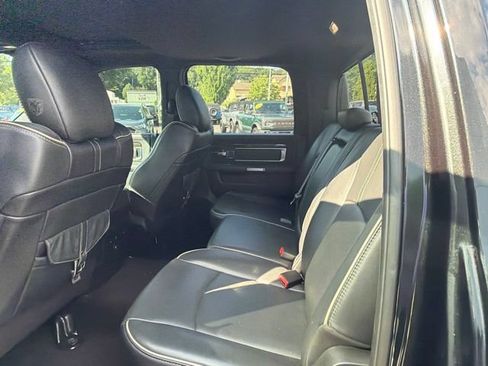 Used 2018 RAM 1500 Limited AWD/4WD image 11