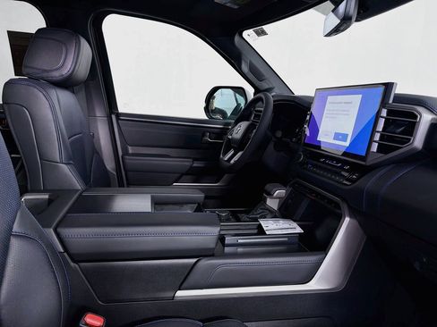 New 2026 Toyota Sequoia Platinum AWD/4WD image 33