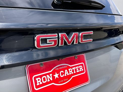 Used 2025 GMC Acadia Elevation AWD/4WD image 31