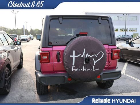 Used 2024 Jeep Wrangler Unlimited Sport AWD/4WD image 16