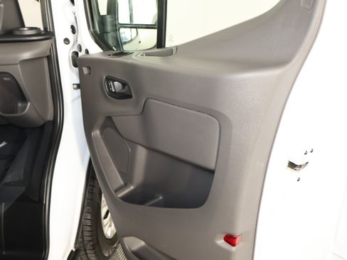 Used 2023 Ford Transit 350 XLT image 39