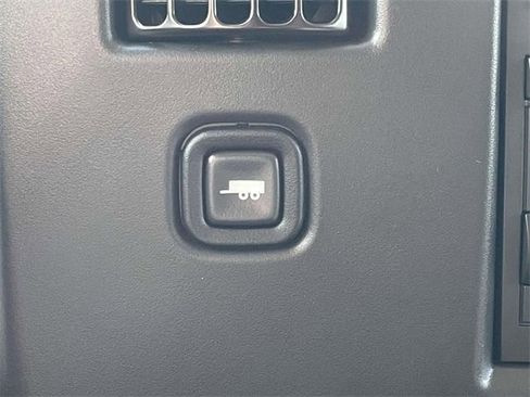 Certified 2025 Chevrolet Express 2500 w/ Driver Convenience Package image 27