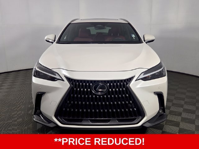 Used 2024 Lexus NX 250 FWD image 2