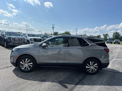Used 2023 Chevrolet Equinox Premier AWD/4WD image 4