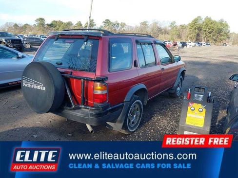 Used 1997 Nissan Pathfinder 4WD image 7
