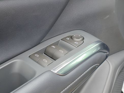 New 2026 Chevrolet Traverse LT w/ Midnight/Sport Edition AWD/4WD image 16
