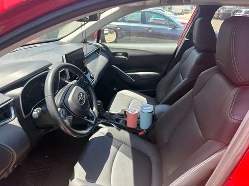 Used 2023 Toyota Corolla Cross XLE w/ Convenience Package AWD/4WD image 22