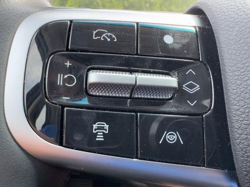 Certified 2025 Genesis G80 2.5T image 16