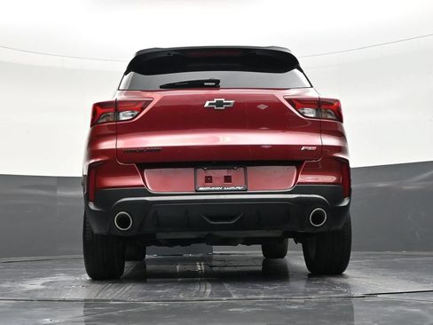 Used 2022 Chevrolet TrailBlazer RS w/ Technology Package FWD image 22