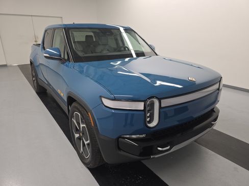 Used 2022 Rivian R1T Launch Edition AWD/4WD image 7
