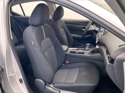 Certified 2021 Nissan Sentra SV image 6