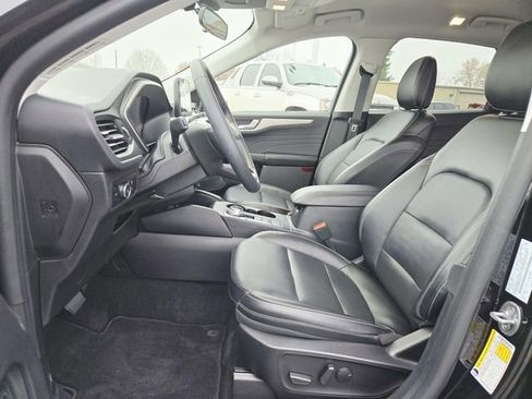 Used 2022 Ford Escape SEL image 8