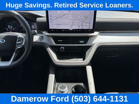 Used 2026 Ford Explorer Active AWD/4WD image 18