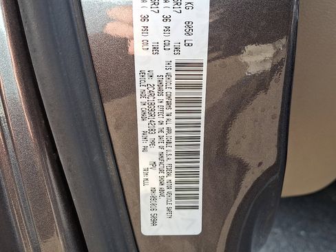 Used 2016 Chrysler Town & Country Touring w/ Driver Convenience Group image 20