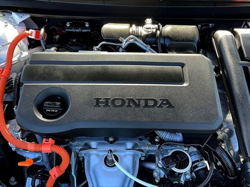 Used 2025 Honda Accord Sport image 32