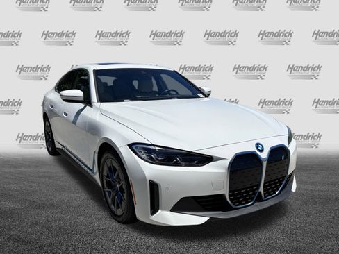 Certified 2023 BMW i4 eDrive40 RWD image 2