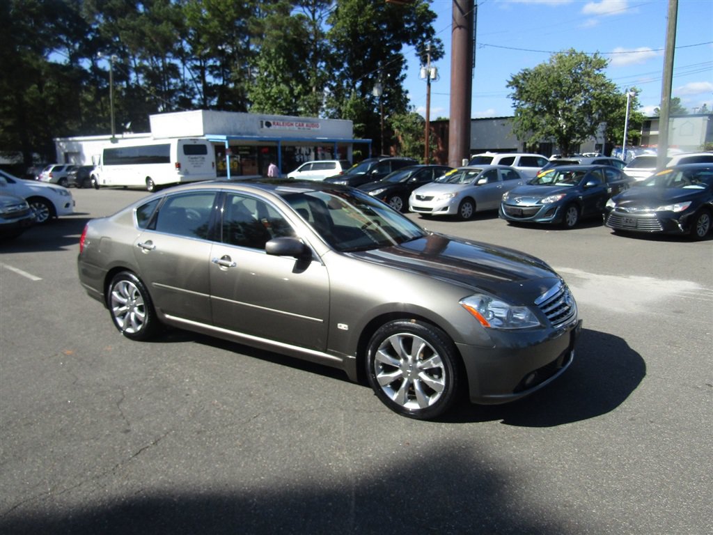 Used 2007 INFINITI M35 w/ Technology Pkg RWD image 9