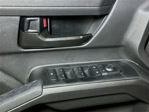 New 2025 Toyota Tacoma SR5 image 12