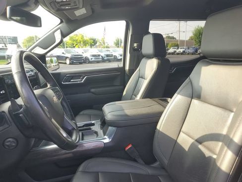 Certified 2024 Chevrolet Silverado 1500 LTZ w/ LTZ Convenience Package II AWD/4WD image 16