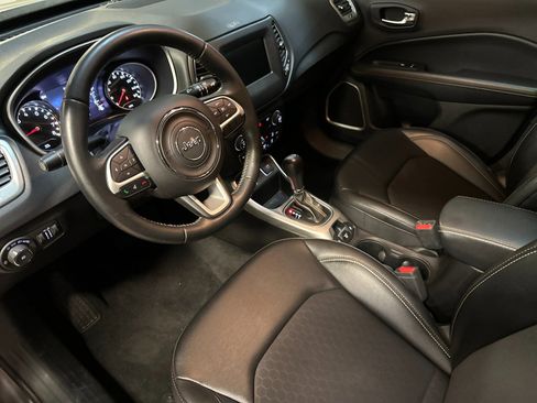 Certified 2020 Jeep Compass Latitude w/ Popular Equipment Group image 9