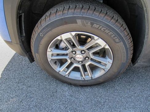 New 2025 GMC Terrain Elevation image 10