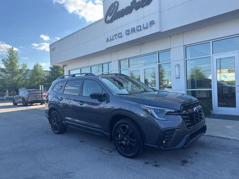 Used 2024 Subaru Ascent Onyx Edition w/ Popular Package Onyx AWD/4WD image 1