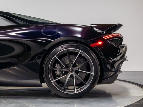 Used 2019 McLaren 720S Luxury image 32
