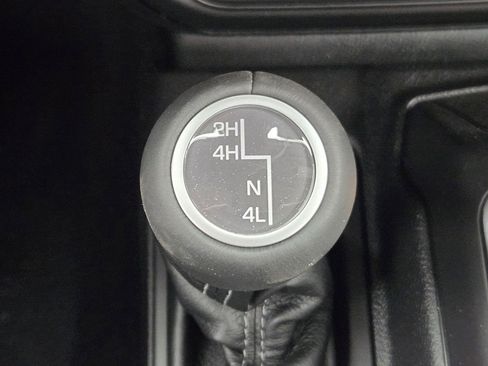 New 2026 Jeep Gladiator Sport AWD/4WD image 26