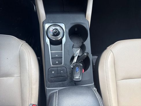 Used 2020 Ford Escape SEL FWD image 21