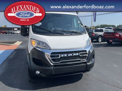 Used 2025 RAM ProMaster 2500 w/ U-Haul Equipment Group FWD image 5